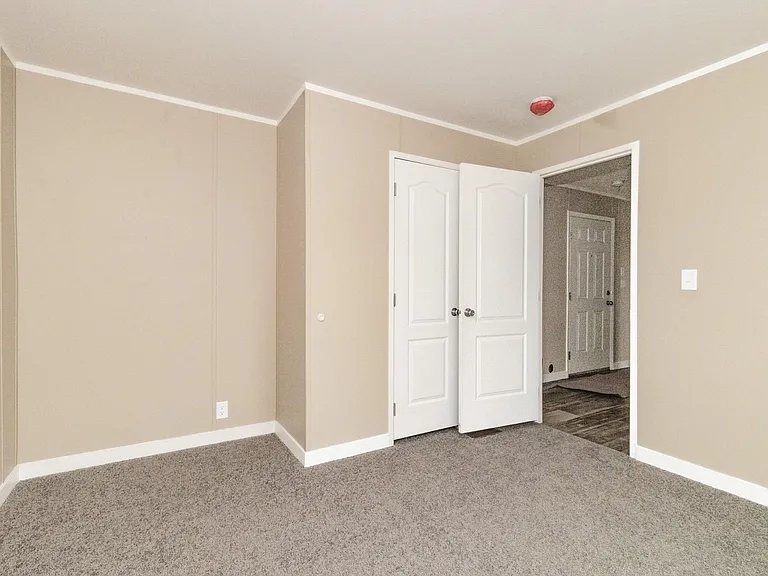840 W 1st St #10 — Photo 15