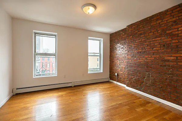 Rented by Double R Ventures LLC | media 11