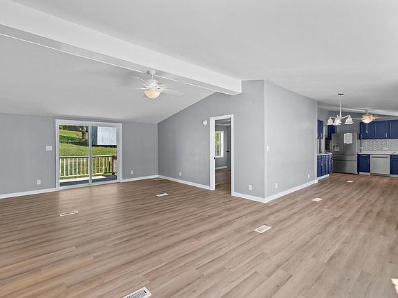 5th image of 154 Mount Horeb Rd