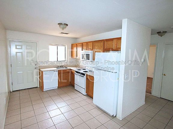 3rd image of 15588 S Yava Rd #B
