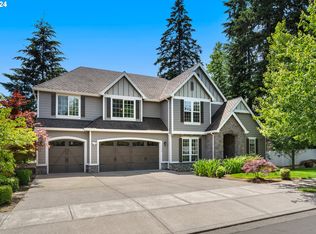 11560 SE Adoline Ave, Happy Valley, OR 97086