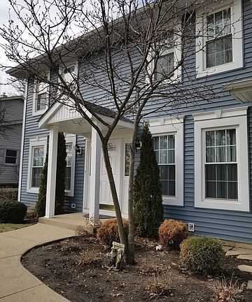 5th image of 360 S Oak Ave