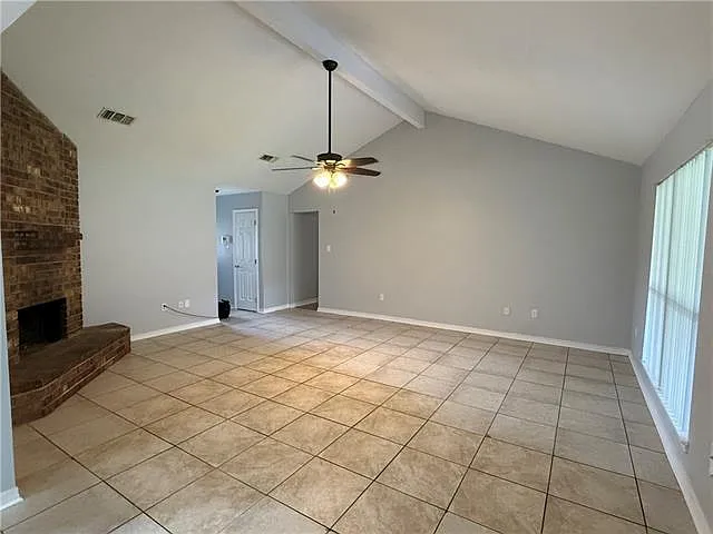 108 Ellwood Cir — Photo 7