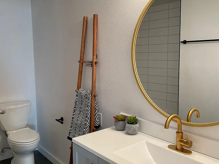 Manitou Park Apartments — Photo 6