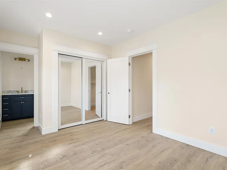 Downstairs Guest Bedroom
