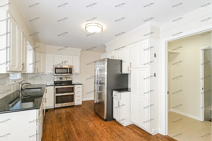 76 Rue Grand Dr — Photo 6