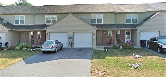 Front of Similar House