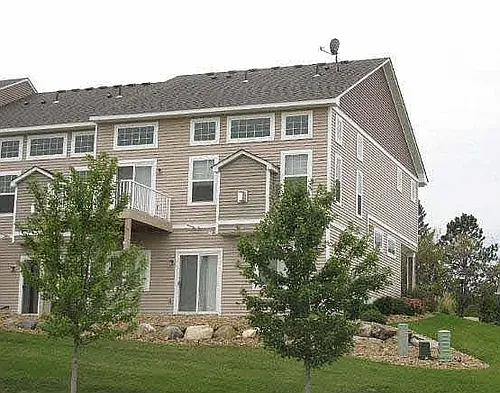 15203 Maryland Ave S Photo 1