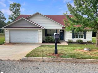 6 Elmsford Ct, Piedmont, SC 29673