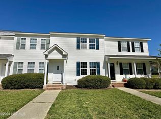 204 Mayfair Ct, Clayton, NC 27520