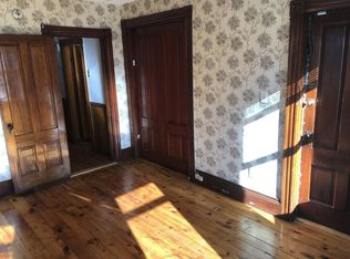 5 5th Ave #2, Worcester, MA 01607