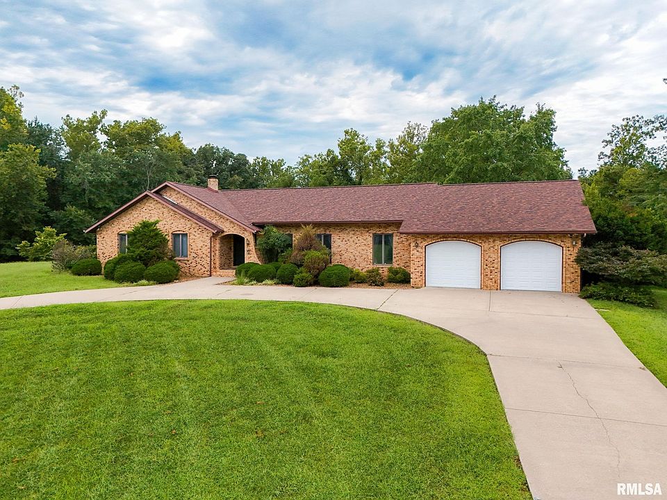 1st image of 145 Apple Ln