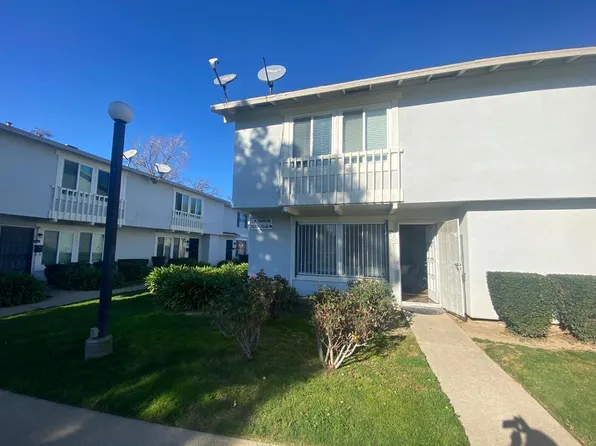 7672 La Mancha Way, Sacramento, CA 95823