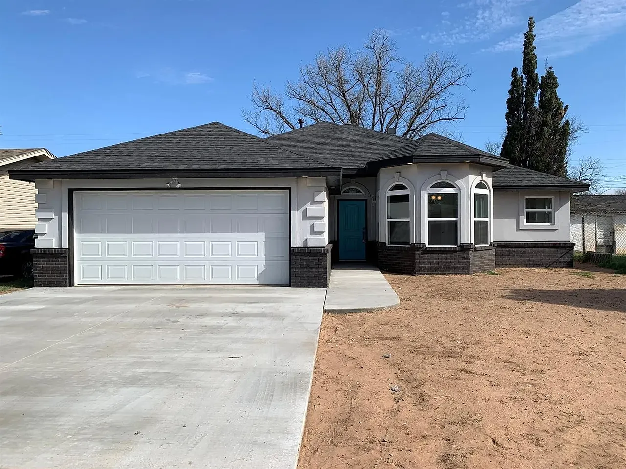 3 bed, 1623 sqft, $700 — Photo 2