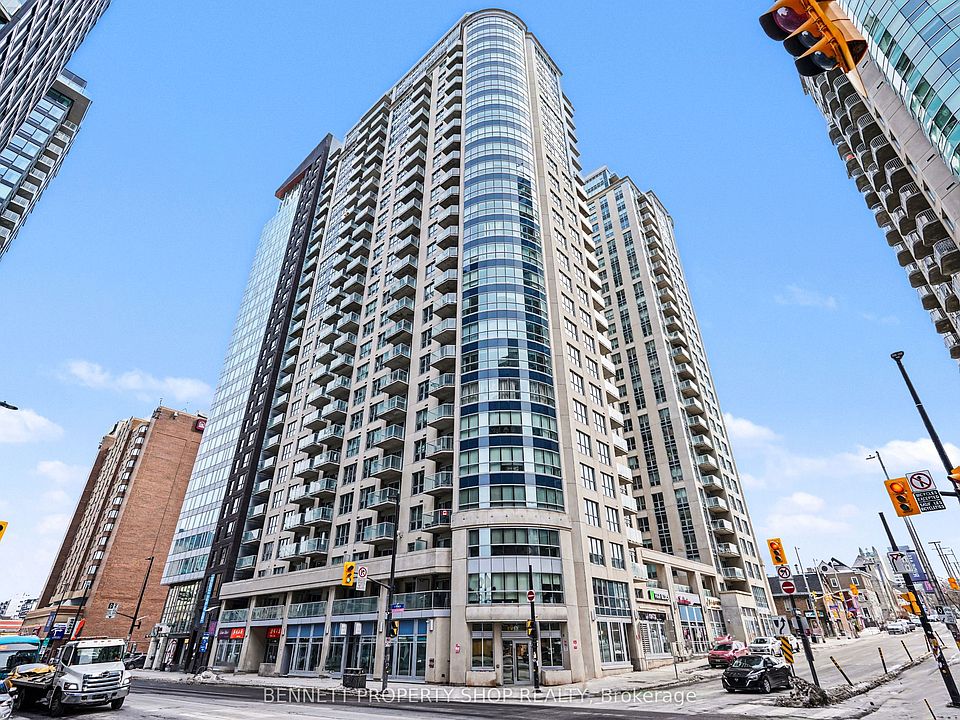 1st image of 242 Rideau St #2005