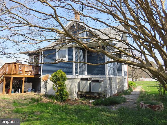 4th image of 26449 Mariners Rd