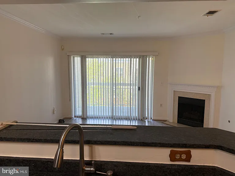 12913 Alton Sq #316 — Photo 3