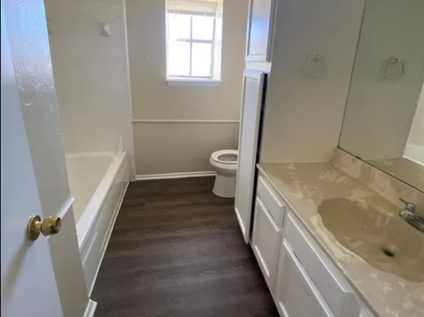 213 Vista Way, Fort Worth, TX 76126