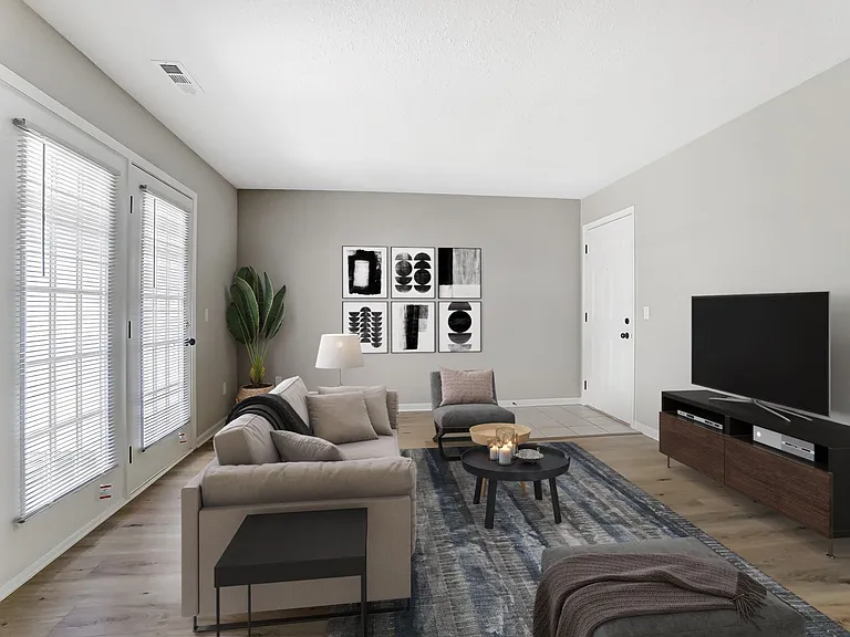Coral Club Apartments — Photo 4