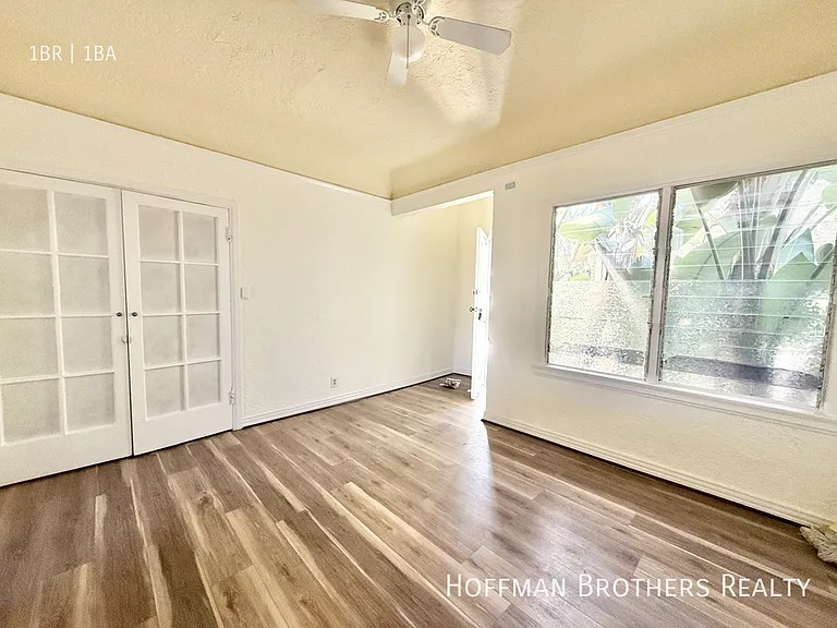 5953 3/4 Barton Ave — Photo 4