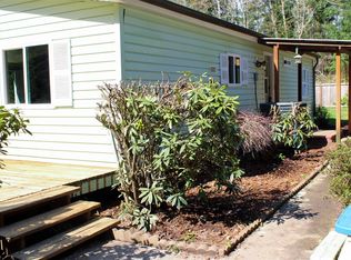 521 NE Larson Lake Rd, Belfair, WA