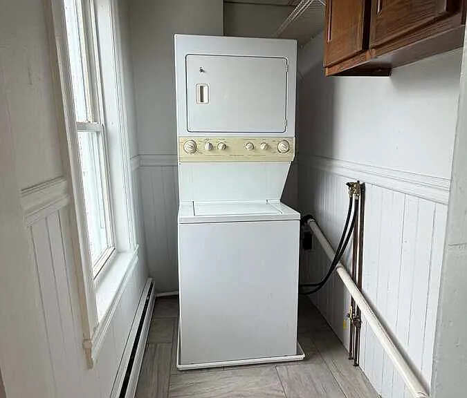 166 King St #2 — Photo 10