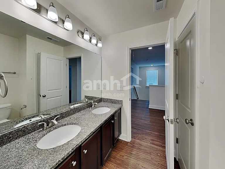 8034 Leonine Ct — Photo 18