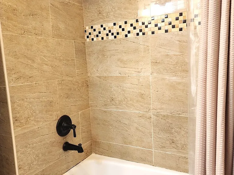 209 N Stevenson Ln — Photo 12