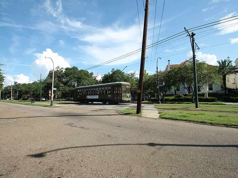 1507 Robert St — Photo 16