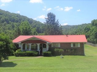 1333 Toms Creek Rd, Wayne, WV 25570