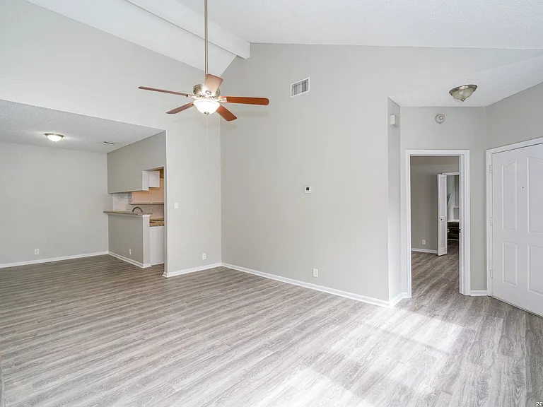2826 Village Pkwy — Photo 3