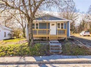 533 Shepherd St, Burlington, NC 27217