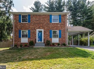 13202 Autumn Dr, Silver Spring, MD 20904