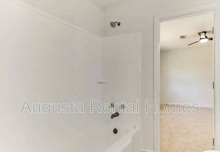 1908 Wylie Dr — Photo 16