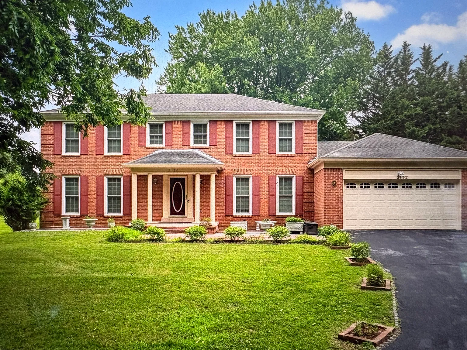 4 bed, 3.5 bath, 2867 sqft, $4,400 — Photo 1