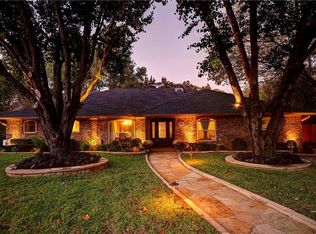 3020 Hillcrest Ct, Grapevine, TX 76051