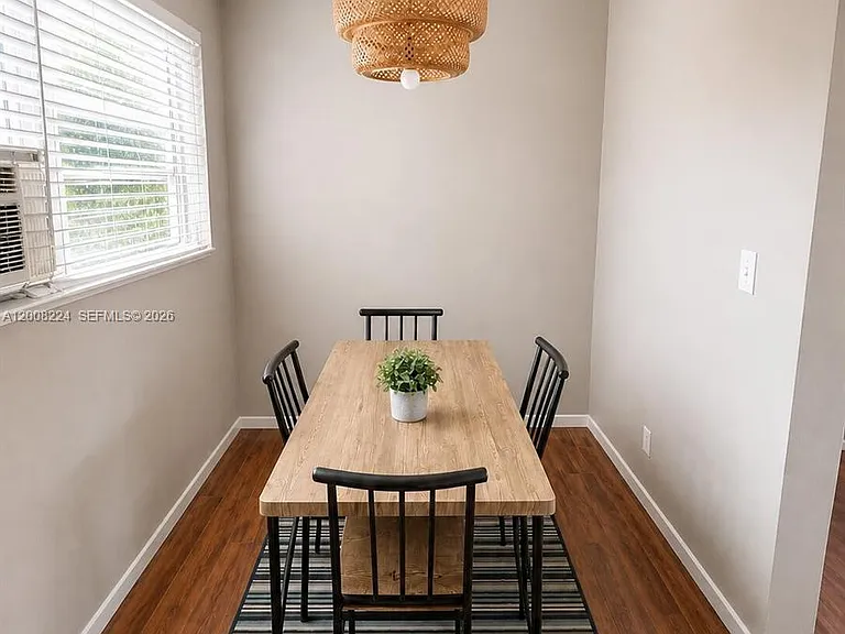 375 SW 19th Ave #1 — Photo 16