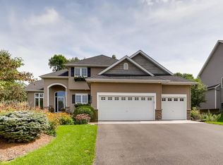 3838 Glacier Ct, Saint Bonifacius, MN 55375