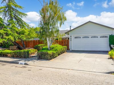 642 Albert Way, Petaluma, CA, 94954