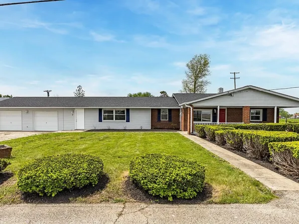 7 Ridenour St, College Corner, OH 45003