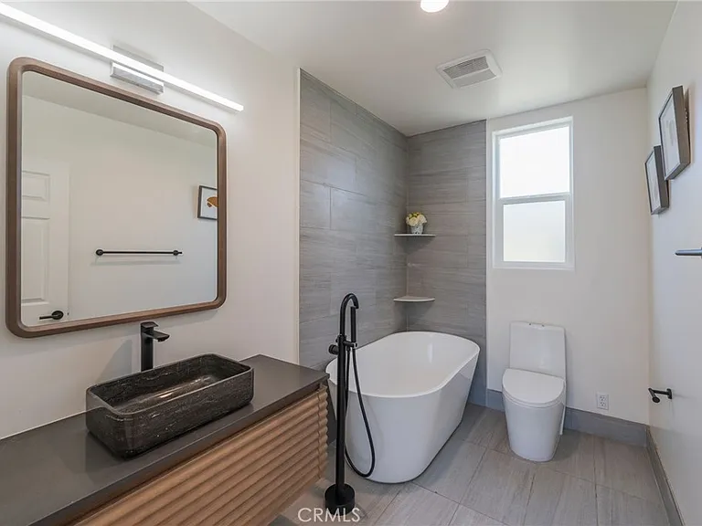712 N Chestnut Ave — Photo 13