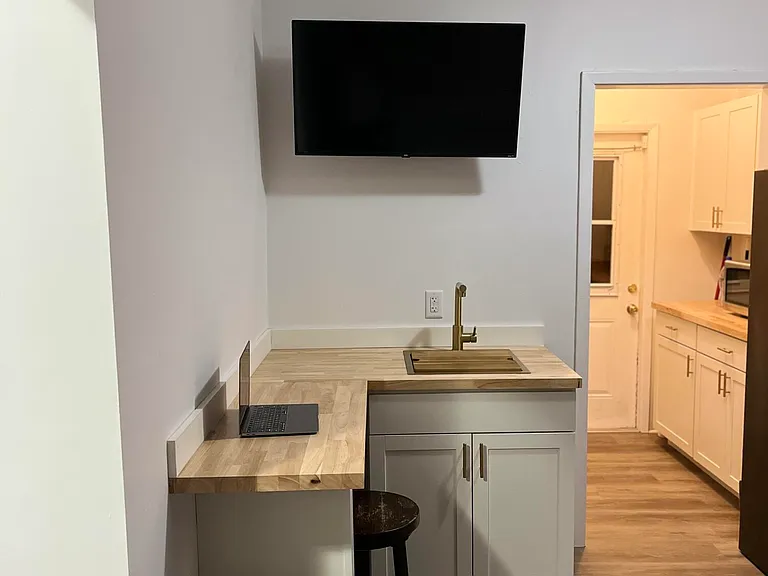 4491 Palm Breeze Trl — Photo 1