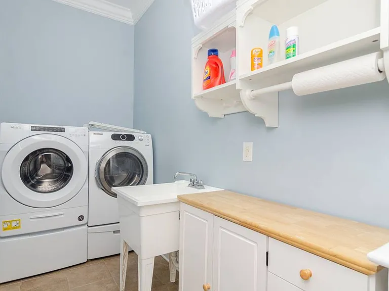 517 Anchor Way — Photo 34