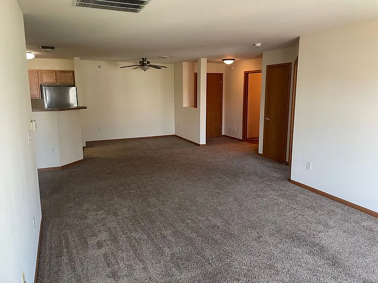 Door Creek Apartments — Photo 22