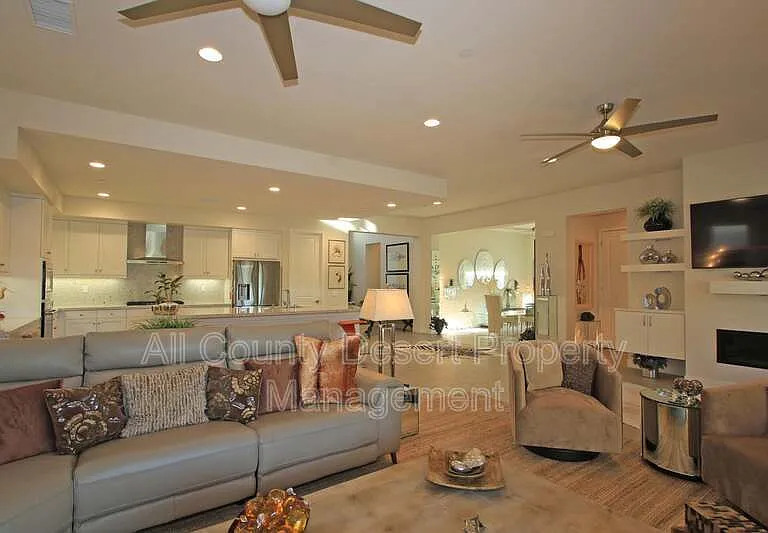 74565 Tesla Dr — Photo 11