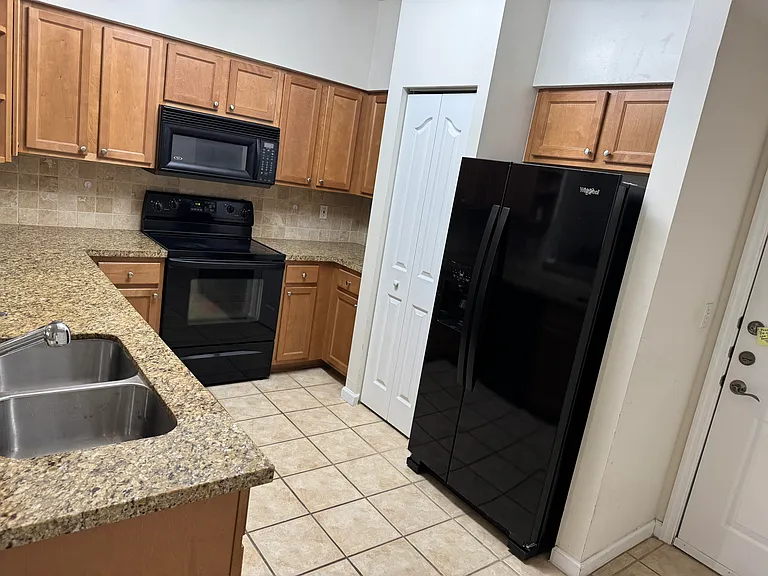 276 Murcia Dr #111 — Photo 15
