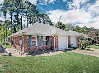 121 Kings Ridge Dr, Brandon, MS 39047