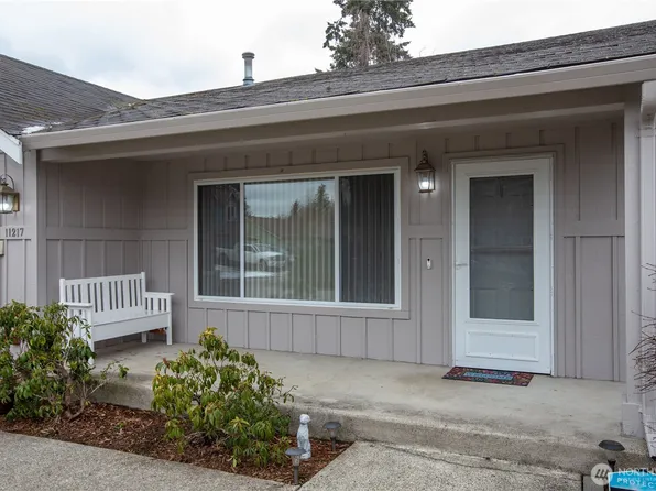 11217 231 st Avenue E, Buckley, WA 98321