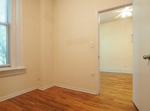5th image of 2138 N Sheffield Ave APT 2F