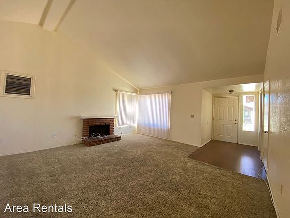 3rd image of 2114 Sierra Linda Dr